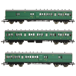 E86013 LSWR Cross Country 3-Coach Pack SR Malachite Green (image for) E86013 LSWR Cross Country 3-Coach Pack SR Malachite Green